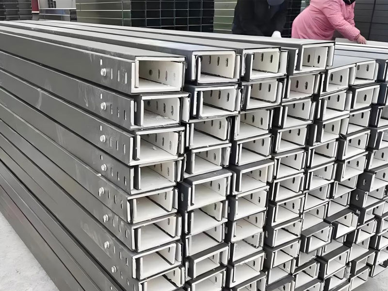 Large-span Cable Tray