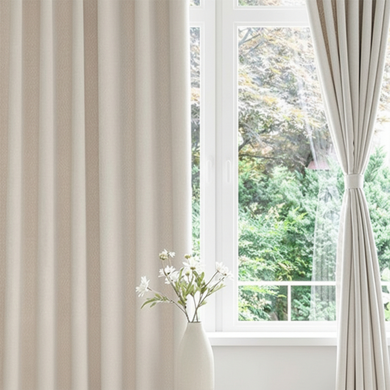 Hot Selling Solid Color Blackout Curtains Single Side Glossy Modern Curtains for Living Room 分享