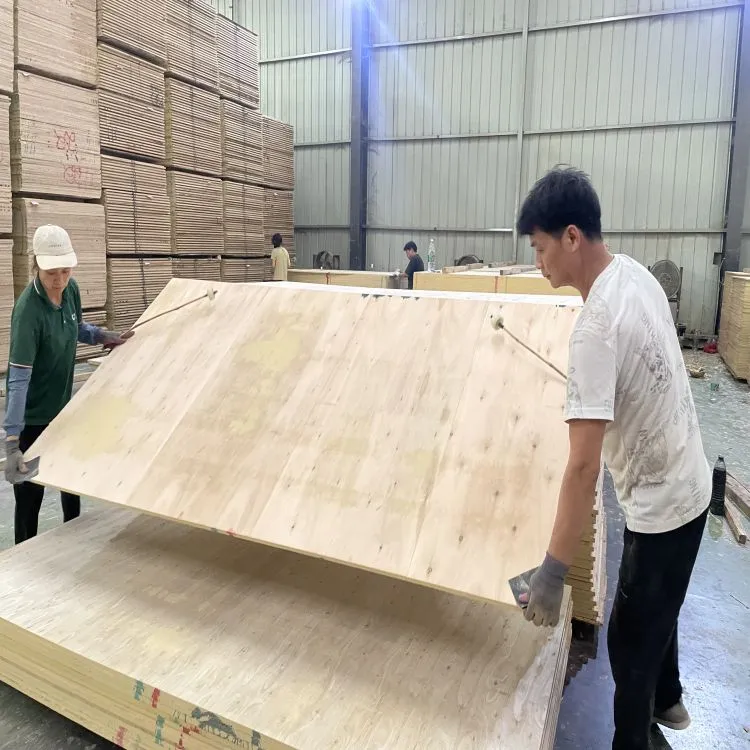 Melamine Plywood Shipping