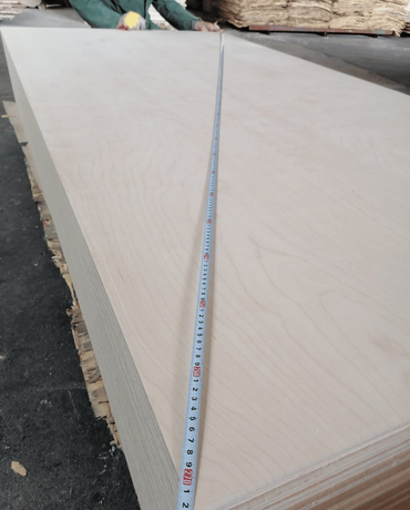 Wholesale-3mm-12mm-18mm-E1-Glue-Baltic-Full-Birch-Plywood-for-Furniture (5).png