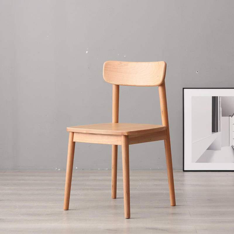Nordic Solid Wood Dining Chair with Modern Design for Kitchen Restaurant