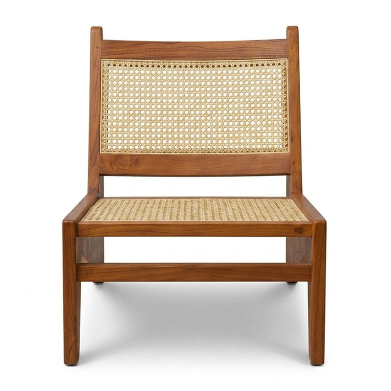Modern Solid Wood Rattan Lounge Chair with Eco-Friendly Design for Outdoor Use